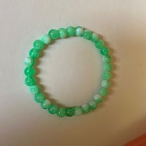 Green tie dye beaded bracelet
